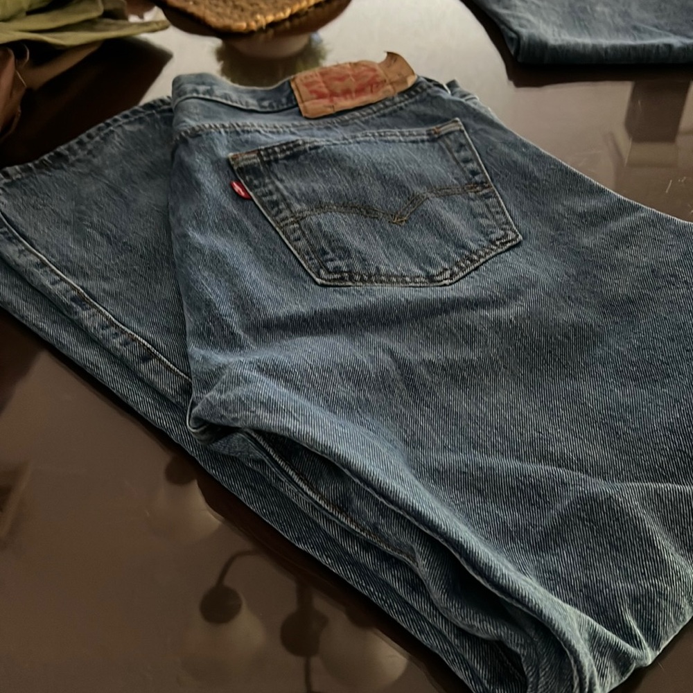 Levi 501 button fly